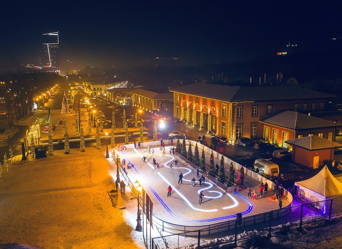 Каток “Villa Dei Fiori” (г.Алматы)